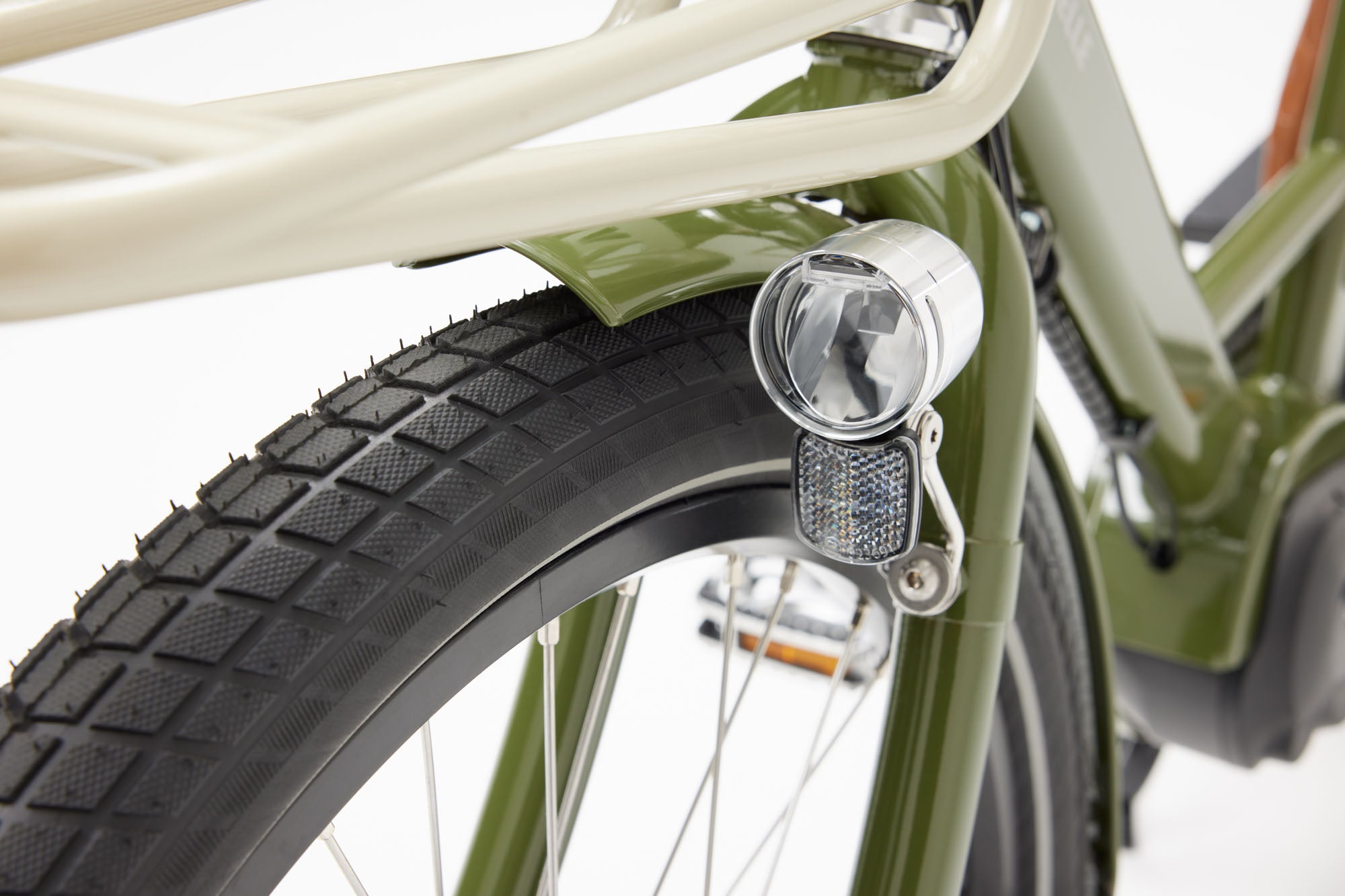 Achielle Jean e-longtail bike
