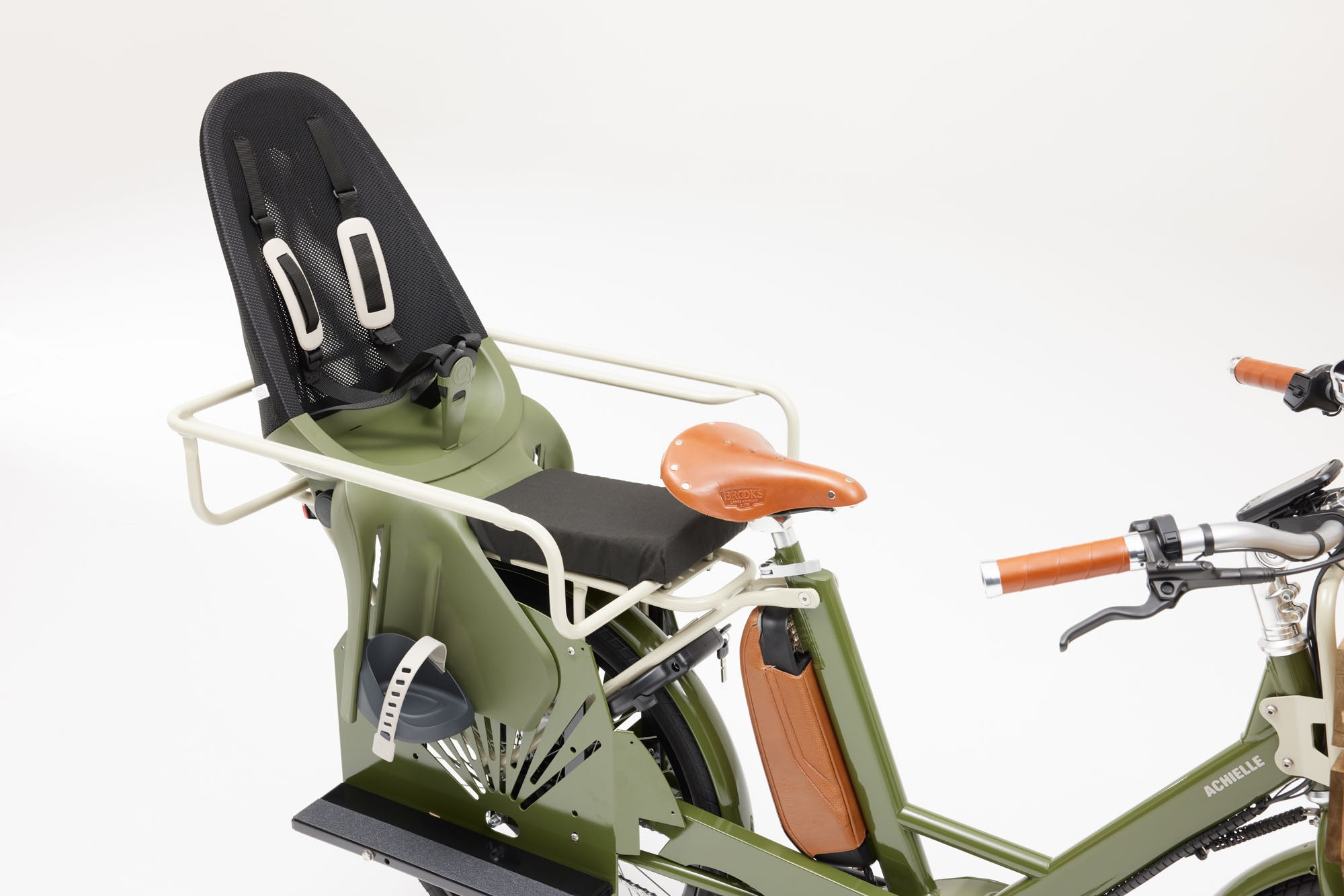 Achielle Jean e-longtail bike